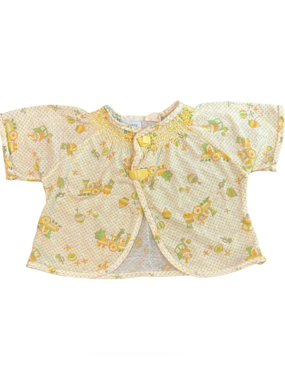 Vintage Carter's layette size top with snap closure, newborn size